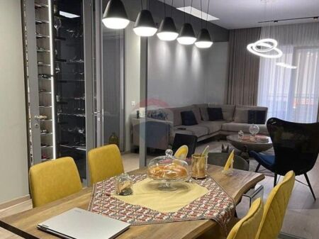 Apartament - Për Shitje - Rruga e Ullishtes, Tiranë(ID: 530391021-81)