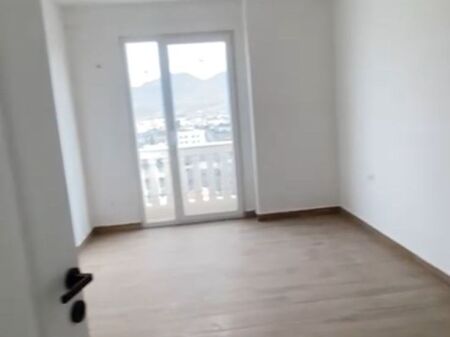Apartament ne shitje 2+1+2+ballkon