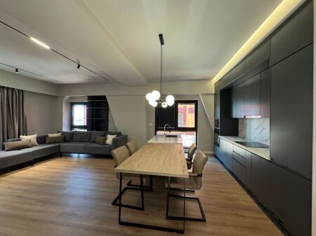 APARTAMENT NE SHITJE 2+1+2 TE TIRANA GARDEN BUILDING , TIRANE