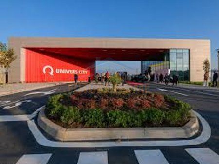 Shitet Apartament 3+1+2, Univers City