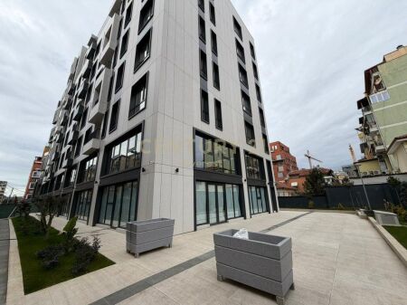 21-DECEMBER, OFFICE FOR RENT 800 € /Month