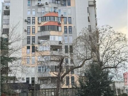 A Piramide Affittiamo 3 Appartamenti Per Airbnb 2.500 € /Mese