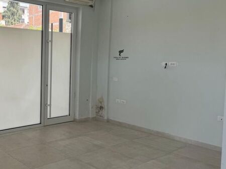 DYQAN ME QERA 40 M2 KOMUNA E PARISIT 50.000 LEKE