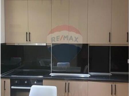 Apartament per qera 1+1 tek Rruga Qemal Stafa