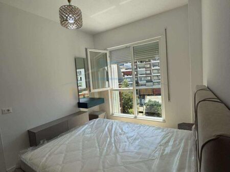 Qera, Apartament 1+1, Unaza e Re. 550 €