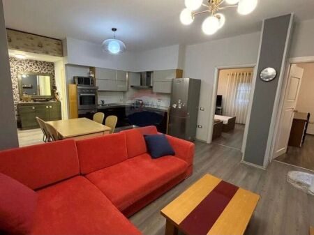 SHITET, APARTAMENT 2+1, FRESKU, TIRANË