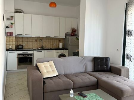 Apartament 1+1, Kombinat!