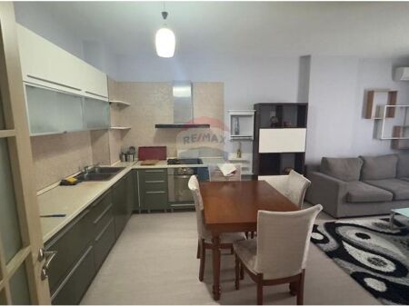 Apartment 2+1 for rent, Yzberisht !