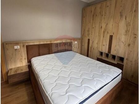 Apartament 2+1 me Qira, Kopshtit Botanik