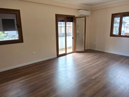 📍 Affittasi 2+1 per ufficio – Complesso Dinamo!  