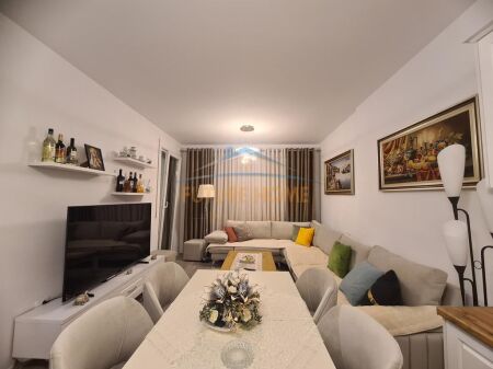 For rent, 2+1 Apartment with parking space at Univers City QTU!