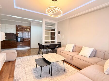 🏠 Jepet me qira apartament 2+1