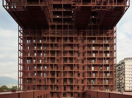 NEGOZIO IN AFFITTO - GARDEN BUILDING  VIA KAVAJES