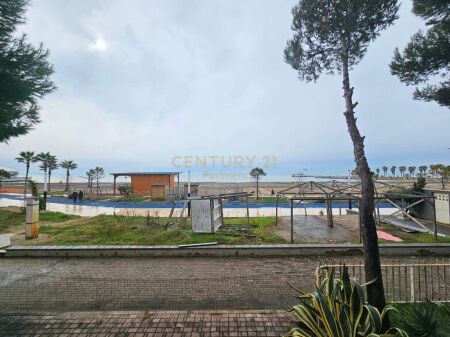 NJESI KOMERCIALE PER QIRA TE PISTA ILIRIA, DURRES!