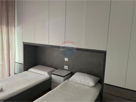 Apartament 2+1 per shitje te Lura 3!