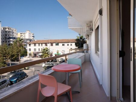 JEPET ME QERA SUPER APARTAMENT 1+1 TEK PALACE DURRES