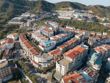Apartment 1+1 for sale in Kodra e Diellit, best orientation