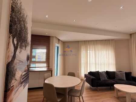 JEPET ME QERA APARTAMENT 1+1 "NE ALI DEM" 550 EURO