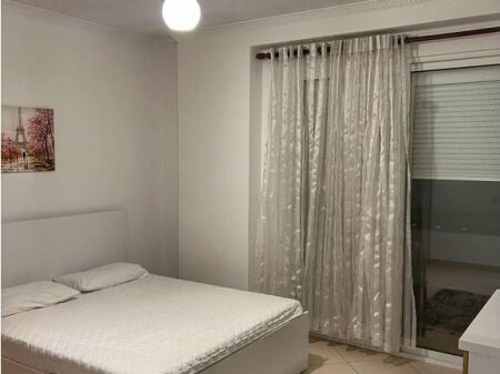 APARTAMENT 2+1+2 ME QIRA TEK KODRA E DIELLIT