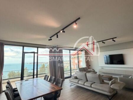 LUXURY APARTMENT FOR SALE – LUNGOMARE, VLORË!!