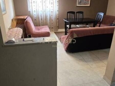 Apartament 3+1 ne shitje prane rruges Mine Peza