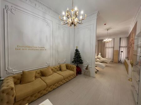 ‼️ OPPORTUNITY ‼️ 📣 BUSINESS FOR SALE (Not the Premises) 📍 Near 21-Dhjetori 🛣️ "Kavaja" Street ✨   🏢 New Construction 🪜 1st Floor  📐 Gross Area 78 m2  🛋️ Invested in Details with Architect  👉 Current Rent Value 1,100 Euro 👉 Real Investment Value 25,000 Euro   💶 Business Sale Price 5,000 Euro Undisputable