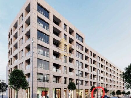 Shitet,Ambient biznesi – Dyqan, Bulevardi i Ri, 336.000 Euro