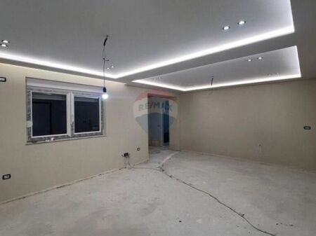 Apartament - Për Shitje - Ambasada Amerikane, Tiranë(ID: 530221059-455)