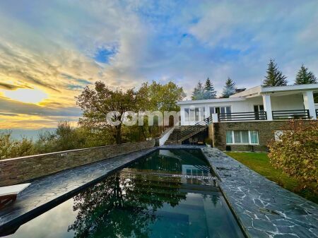 Exclusive Villa for Rent Opposite the TEG Shopping Center.