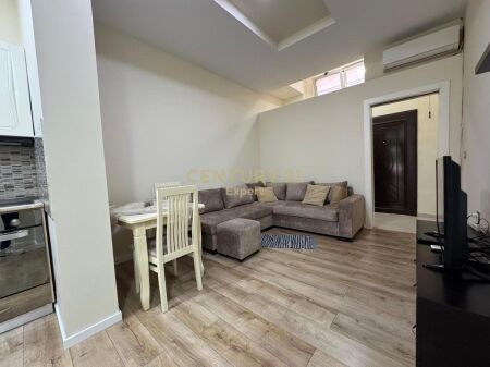 AFFITTASI APPARTAMENTO 2+1 IN VIA ISLAM ALLA! Tra Myslym Shyri e Via Kavaja