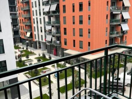 APARTAMENT ME QERA 1+1 + parkim Green City ,Astir