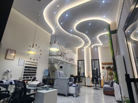 Shop Duplex for Sale + Active Business + Garage – 3 Investments in 1 | Tirana Golden Park