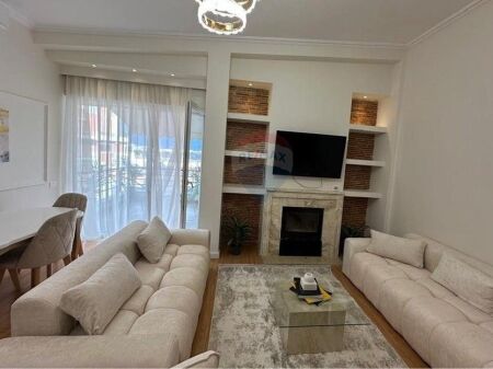 Apartament - Për Shitje - FZ Rezidence, Tiranë 530201045-195