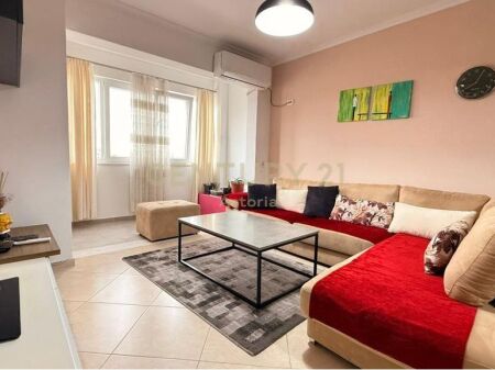 AFFITTASI APPARTAMENTO 2+1+2 A ASTIR 500 € /Mese Sup. Totale 111m2