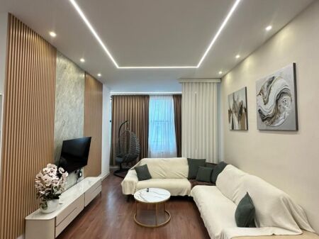 JEPET ME QERA APARTAMENT 1+1, 27 KATESHI VOLLGA, DURRES.