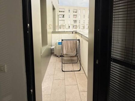 APARTAMENT 1+1 + PARKING tek 21 DHJETORI