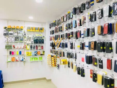 BUSINESS FOR SALE, MOBILE PHONE SHOP IN BLLOK 8,000 EURO