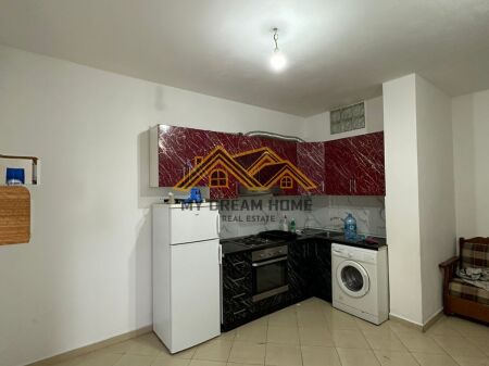 APARTAMENT 1+1 NE PLAZH, DURRES PER QIRA !