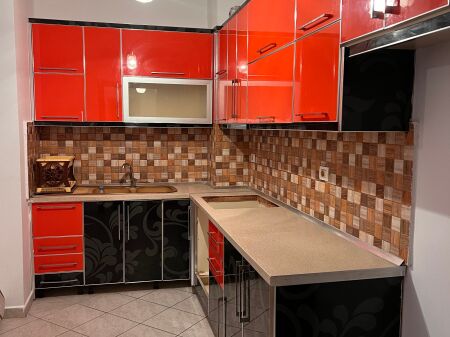 Jepet me qira 2+1+1 Bosh Yzberisht 420 mije leke