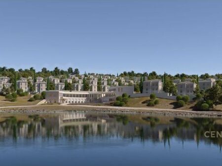 VILE TE ROLLING HILLS LIQENI! 700,000 € Sip. Totale  453m2  Sip. e brendshme  230m2