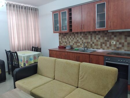 appartamento 1+1 in affitto a Kodra e Diellit