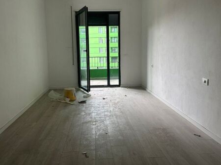 In vendita 3+1+2 in via 5 Maji