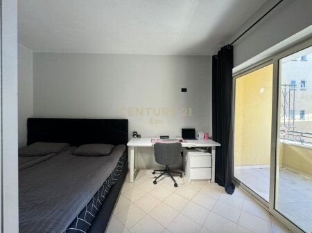 Shitet apartament tek Shkembi i Kavajes, Durres ! 77,000 € Sip. Totale  50m2