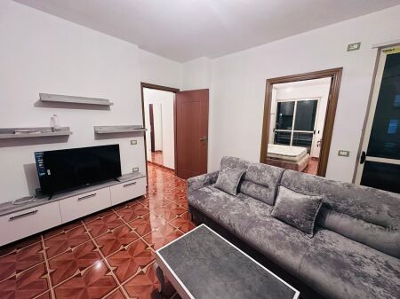 Apartament me qera 1+1 📍Yzberisht, prane pallateve Dilo