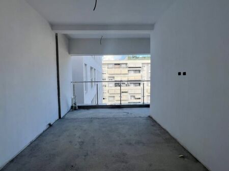 VENDESI APPARTAMENTO 2+1+2 – MUNICIPIO DI PARIGI | VICINO A KIKA 2