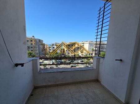 JEPET ME QIRA APARTAMENT 1+1 TE URA E DAJLANIT, PLAZH