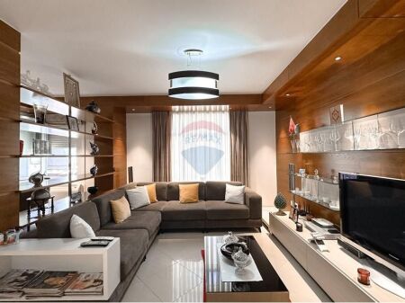 APARTAMENT 3+1 PER SHITJE ME PAMJE NGA KOPSHTI BOTANIK