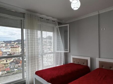 APARTAMENT 35000 LEKE.PALLATI ME SHIGJETA