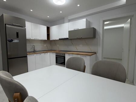 for rent 3+1+2, Selite