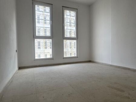 🔑 Apartament te Univers City 1+1 per Shitje